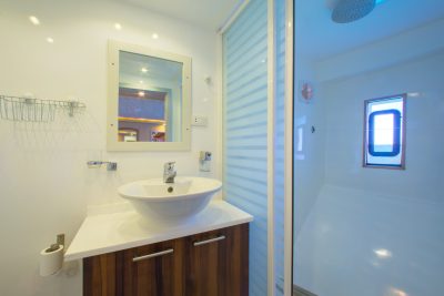 Master-Cabin